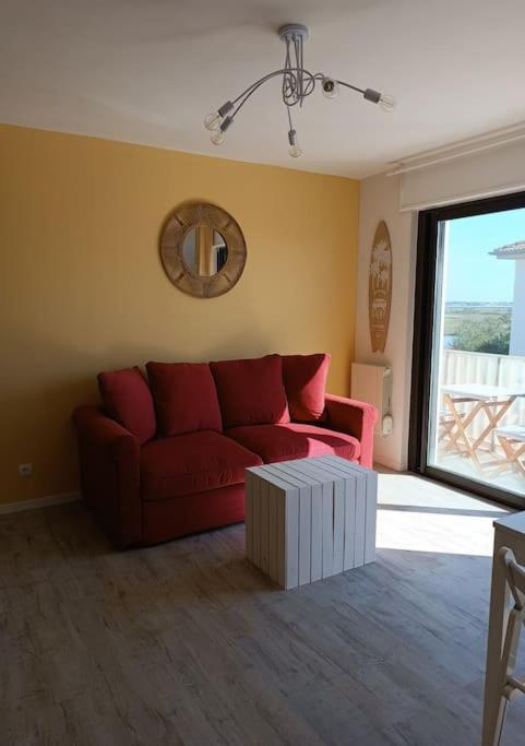Grand Studio Avec Balcon En Bord De Mer 팔라바 레 플로 외부 사진
